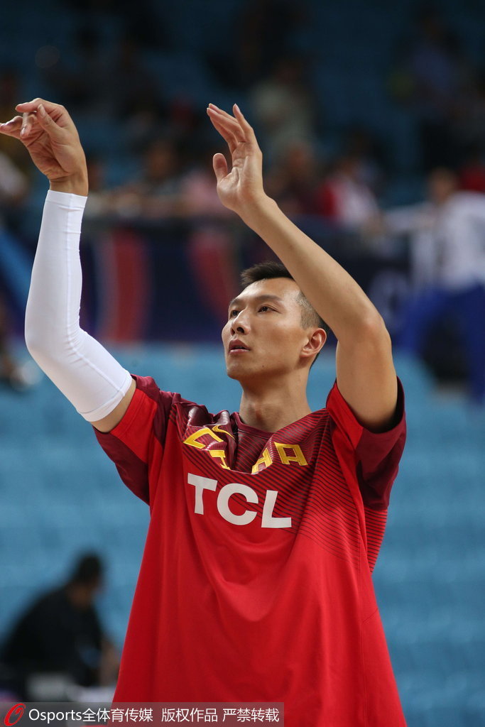 毕尔巴鄂竞技训练开放日，转会期完成体检引欢呼，意大利杯在即，团队化学反应显著的简单介绍