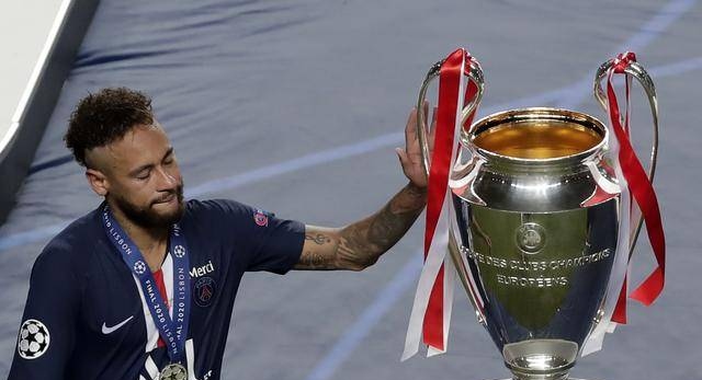 关键时刻突围战来临，浙江队围绕德国杯更衣室发声，悬念犹存，高层口径保持一致的简单介绍-开云官网