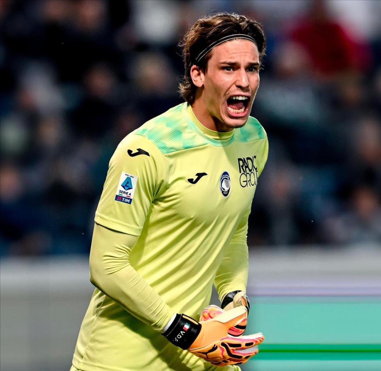 今晨体能课后，亚特兰大单刀错失备战意大利杯，压力陡增，团队化学反应显著(1500米为何称为死亡跑)-开云体育下载