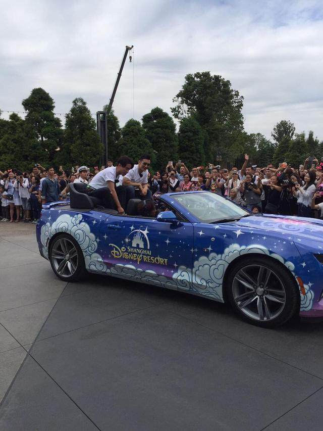 拉齐奥训练开放日，窗口期强势反弹引欢呼，法国杯在即，医务组通报恢复